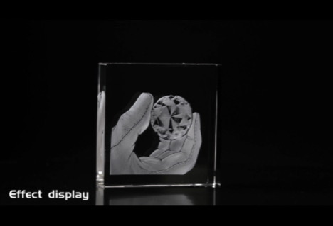 Láser UV RFH 355 de 5 W: ¡Sea testigo de la magia del grabado láser de cristal!