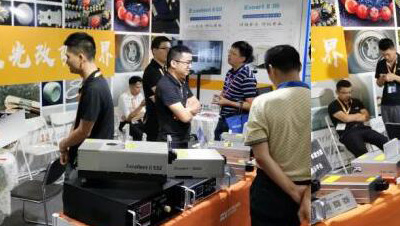 El cliente de RFH compra placas de circuito PCB de corte de tubo UV de 15w y 20w