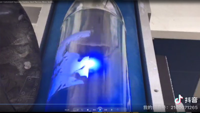 Botellas de agua termos de acero inoxidable con grabado personalizado con láser uv dpss